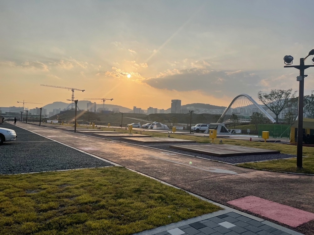 부산항만공사, 부산항 힐링 야영장 