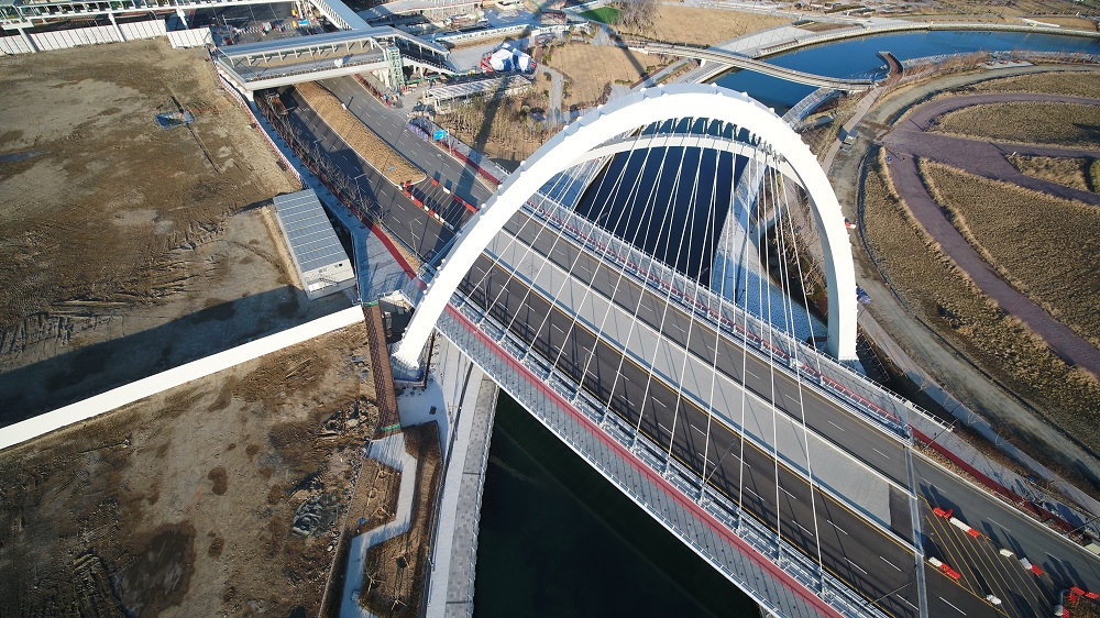 부산항 북항 1단계 재개발사업 첫 단계별 준공한다.