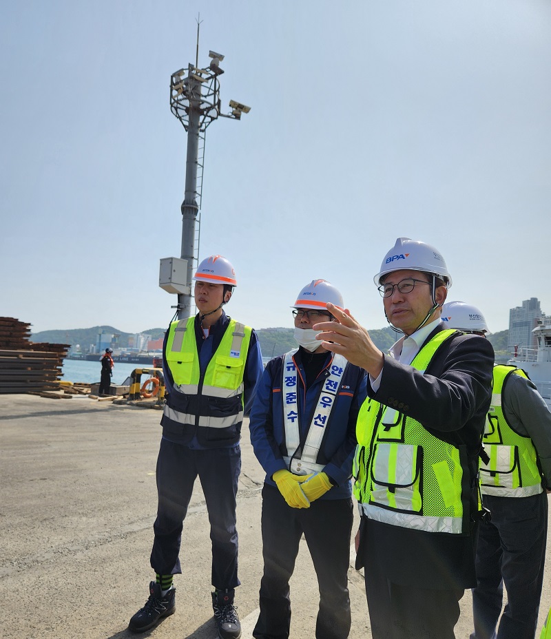 BPA 강준석 사장, 감천항 하역 및 공사 현장 특별점검