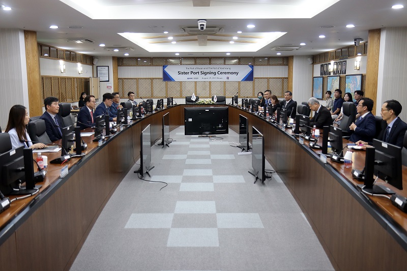 부산항-가오슝항 공동발전을 위한 자매항 협약 체결