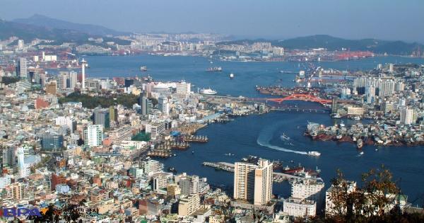 View of Busan Port 첫번째이미지