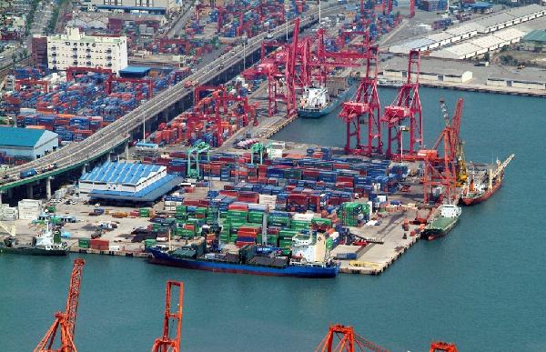 Uam Container Terminal 첫번째이미지